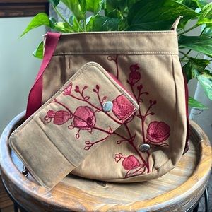 Haiku matching Crossbody and Wallet Set